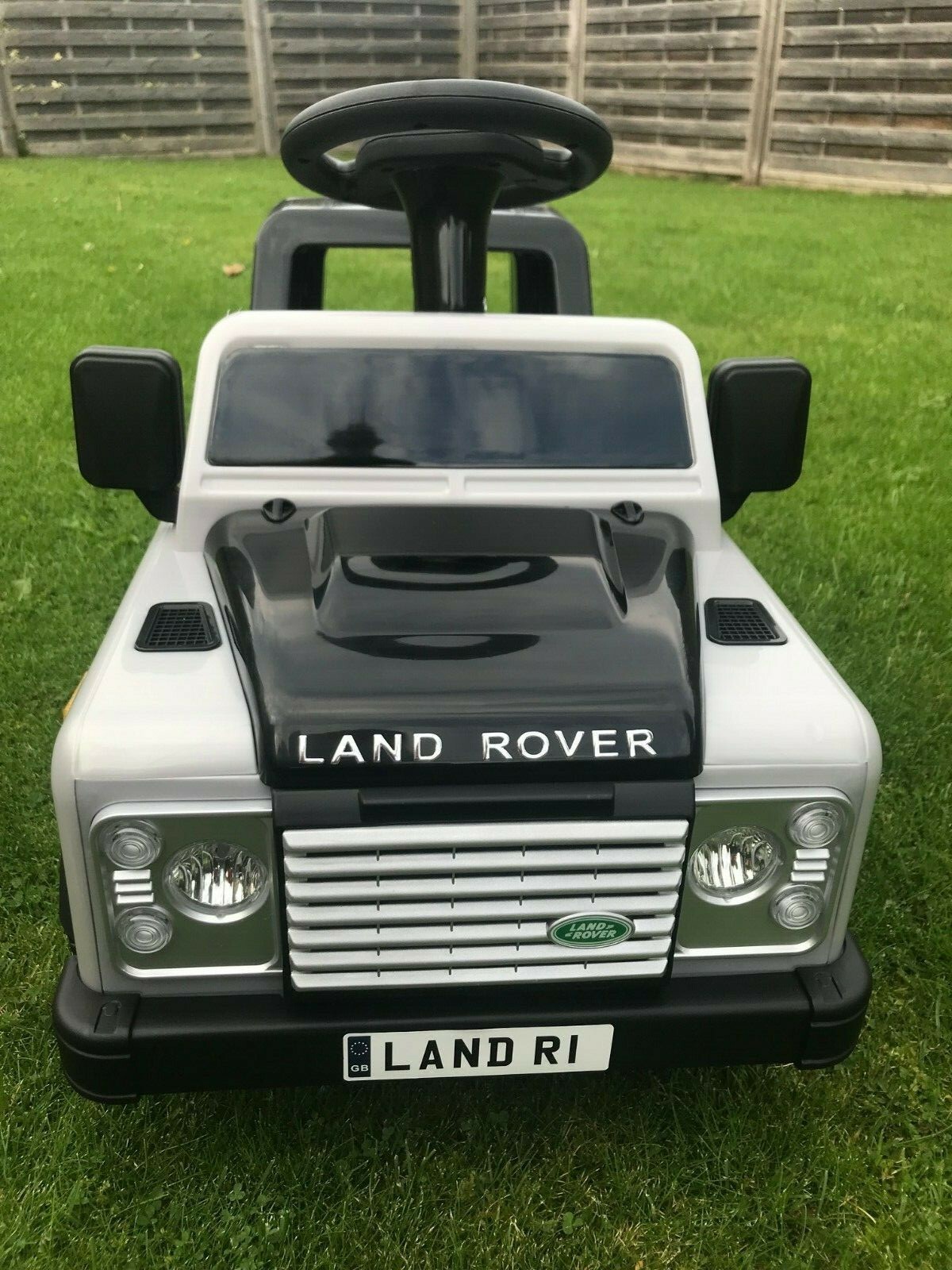 land rover defender electric ride on car