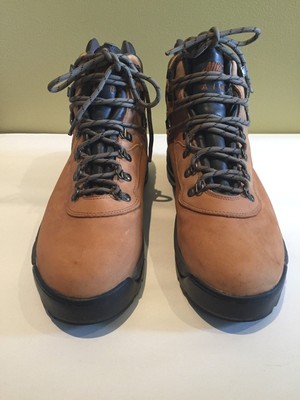 Nike Boots Acg 2018 $60.00. Old-fashioned Nike Air ACG ...