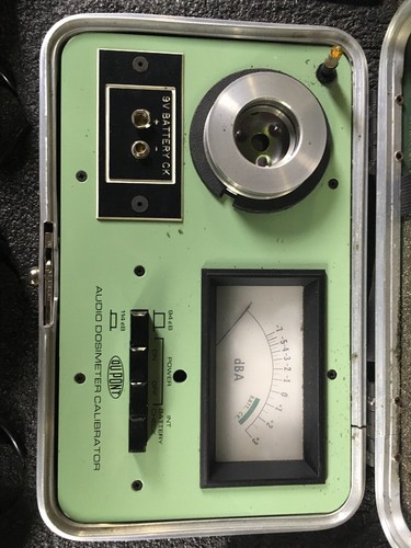 Vintage Sound Meter, Du Pont Audio Dosimeter Calibrator. Sl