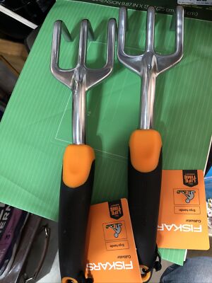 2-Pack Fiskars Ergo Handle Cultivator - Heavy Duty Gardening Hand Tool - NEW--