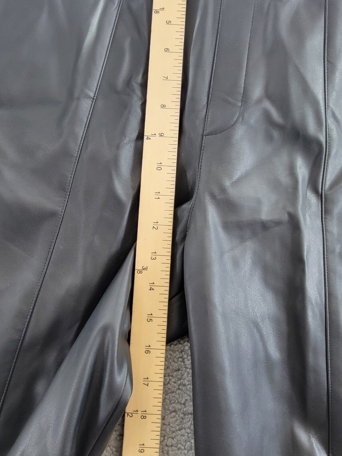 BCBG NEW YORK Faux-Leather Cropped Pants Women's 10 Black Slash Pockets Pull On - Picture 12 of 17
