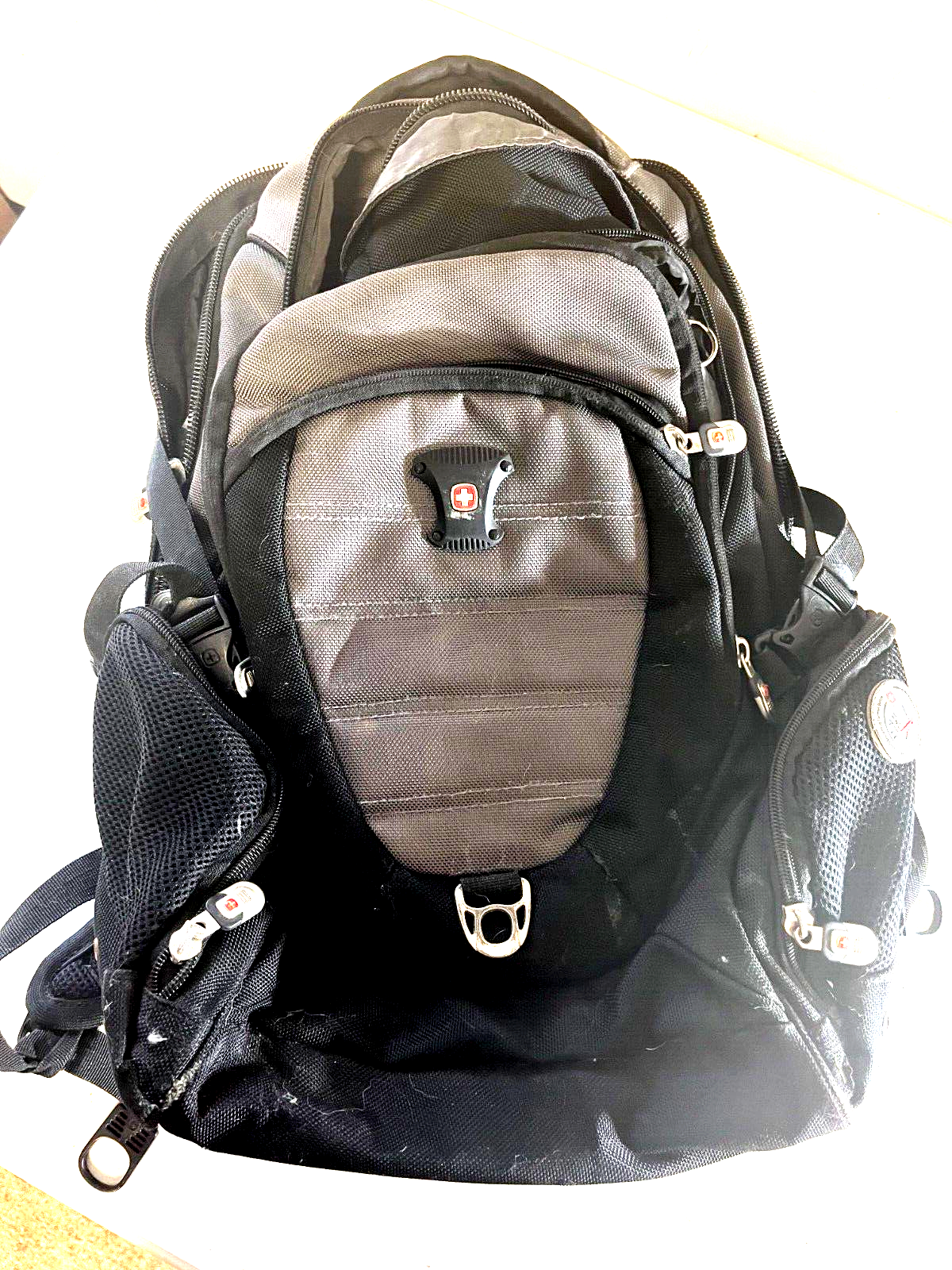 17'' Laptop Tsa Approved Grey College