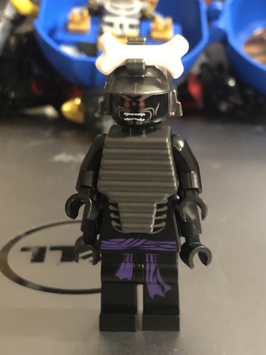 Lego Ninjago Minifigure Lord Garmadon 4 Arms Armor Helmet 9450!