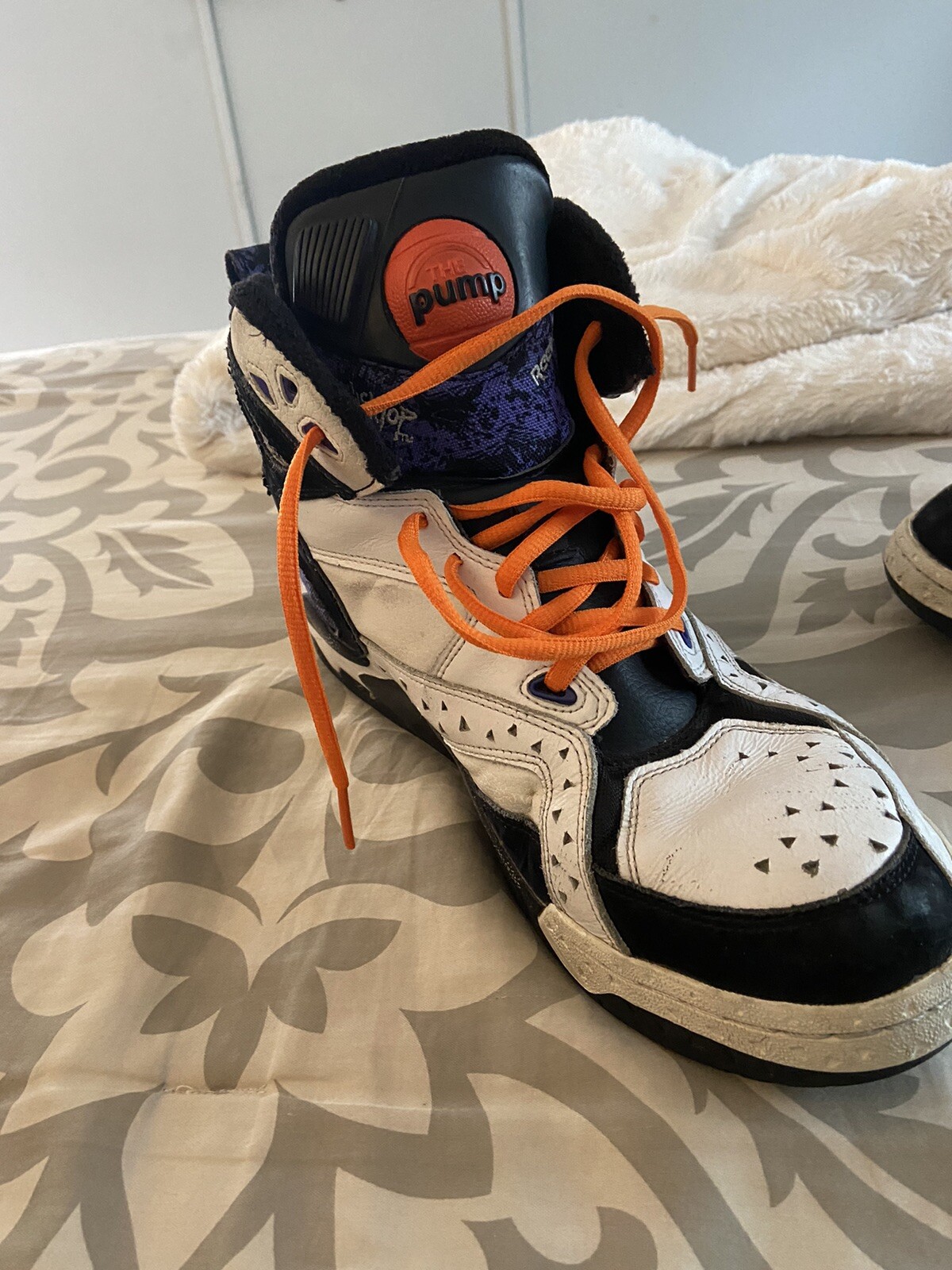 mens reebok pump