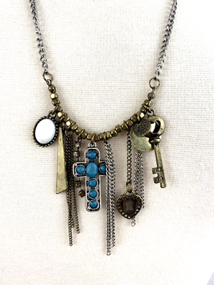 Two keys best sale jewelry