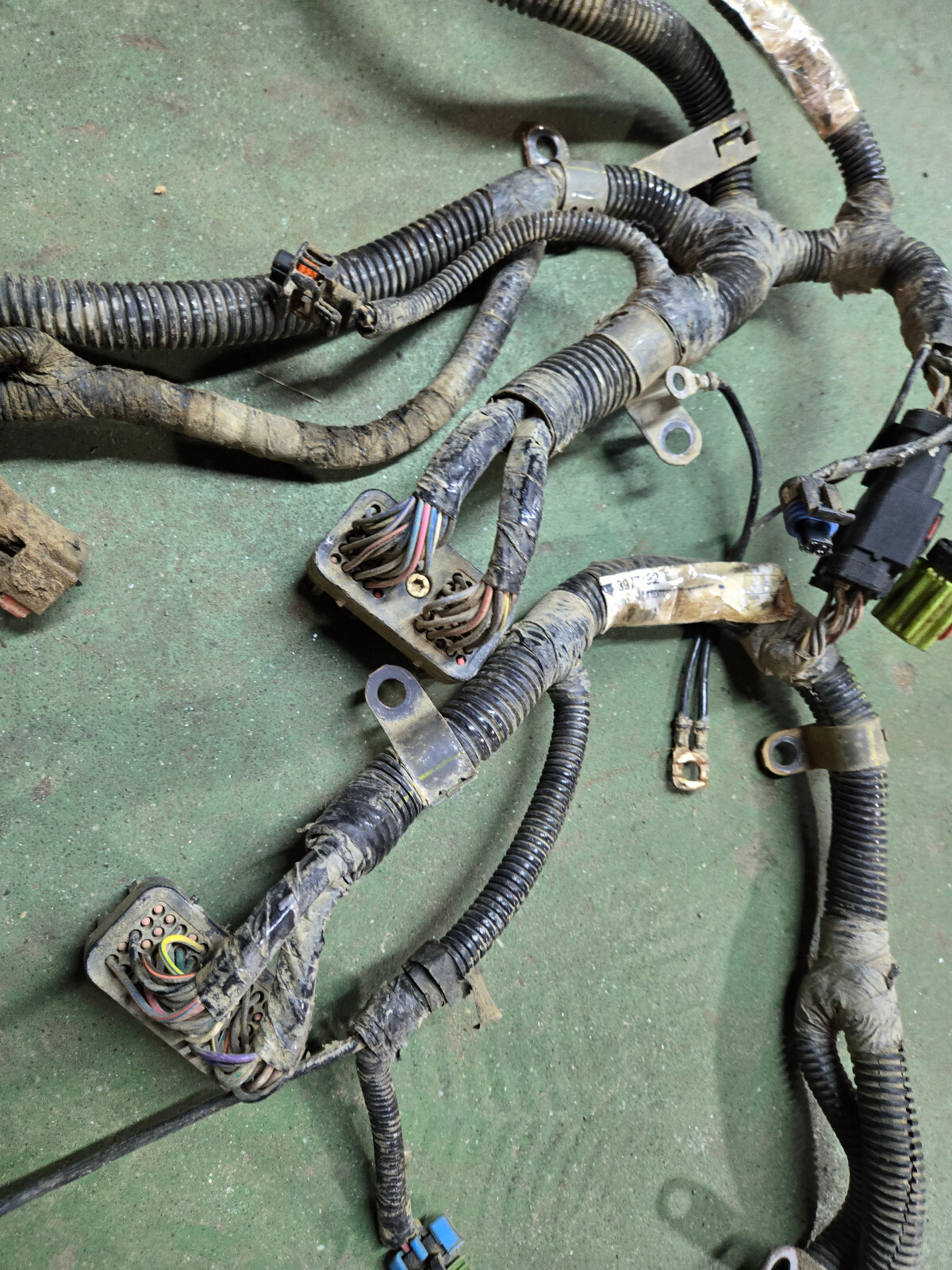 3977192 CUMMINS ENGINE HARNESS - Picture 7 of 12