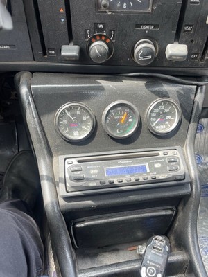 image 3 of interior