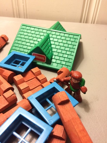 Lincoln Logs Lonesome Pine Cabin 1999