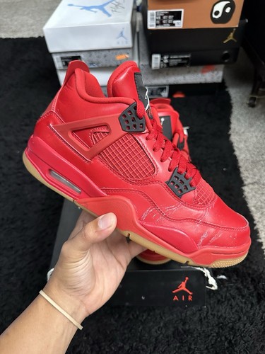 スニーカー Nike Air Jordan 4 Retro Fire Red Singles Day (2018) (W) The Women's Air Jordan 4 'Fire Red' Releases on Single's Day