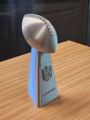 FANTASY FOOTBALL WINNER TROPHY - LOMBARDI INSPIRED (7 inches Tall)