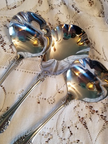 Oneida Community Stainless BRAHMS Casserole Pierced Serving Spoon 2 Gravy Ladles