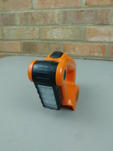BLACK+DECKER™ 20 Max V Lithium Bare Flashlight