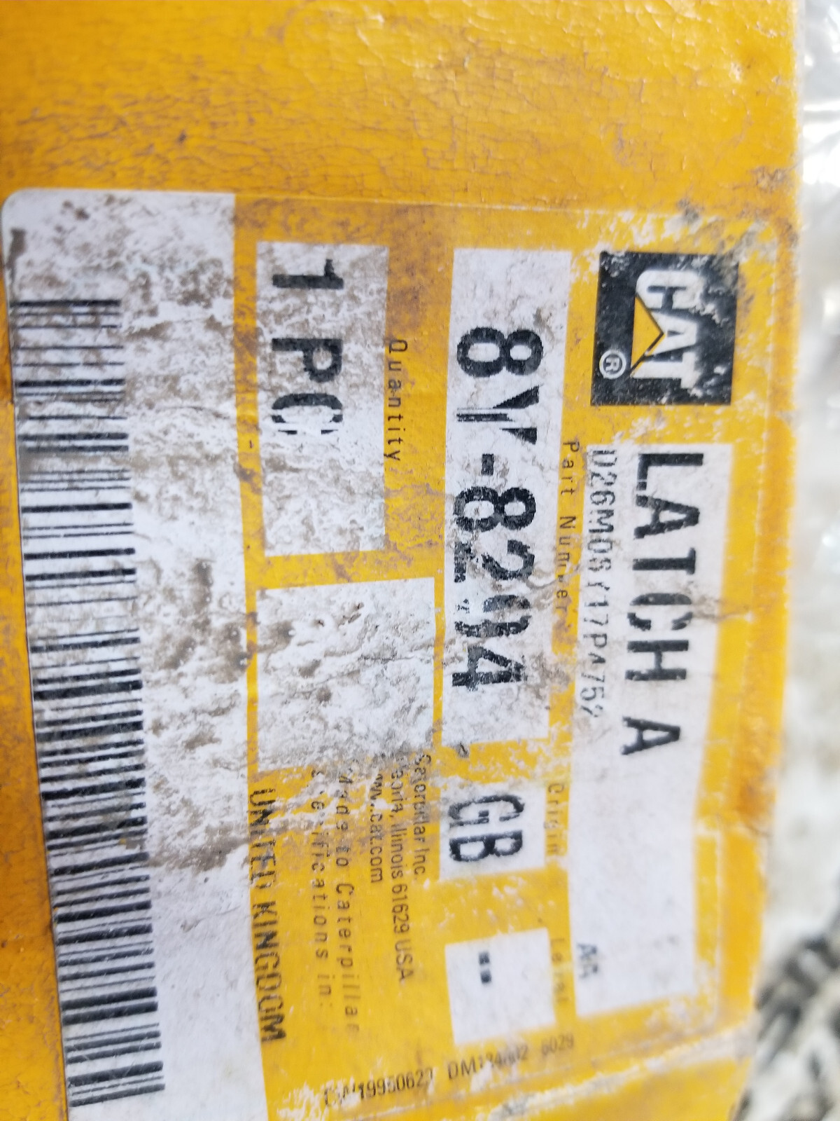 OEM CATERPILLAR 8Y-8294 8Y8294 Glass Bond Window Latch 773F D10R 772 775F - Picture 4 of 5