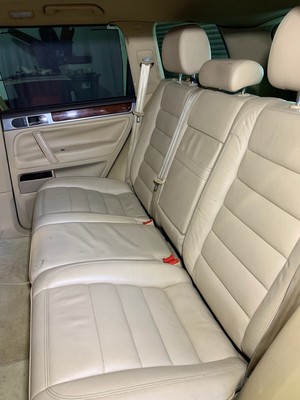 image 3 of interior