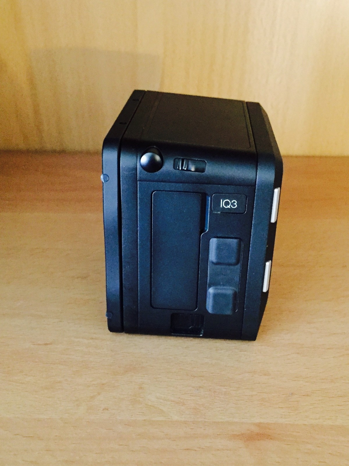 Near Mint Cond. Phase One IQ 350 Digital Back - Phase One Mount