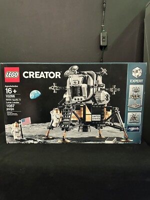 LEGO NEW Creator Expert NASA Apollo 11 Lunar Lander Model 10266 Set 1087 pcs NIB