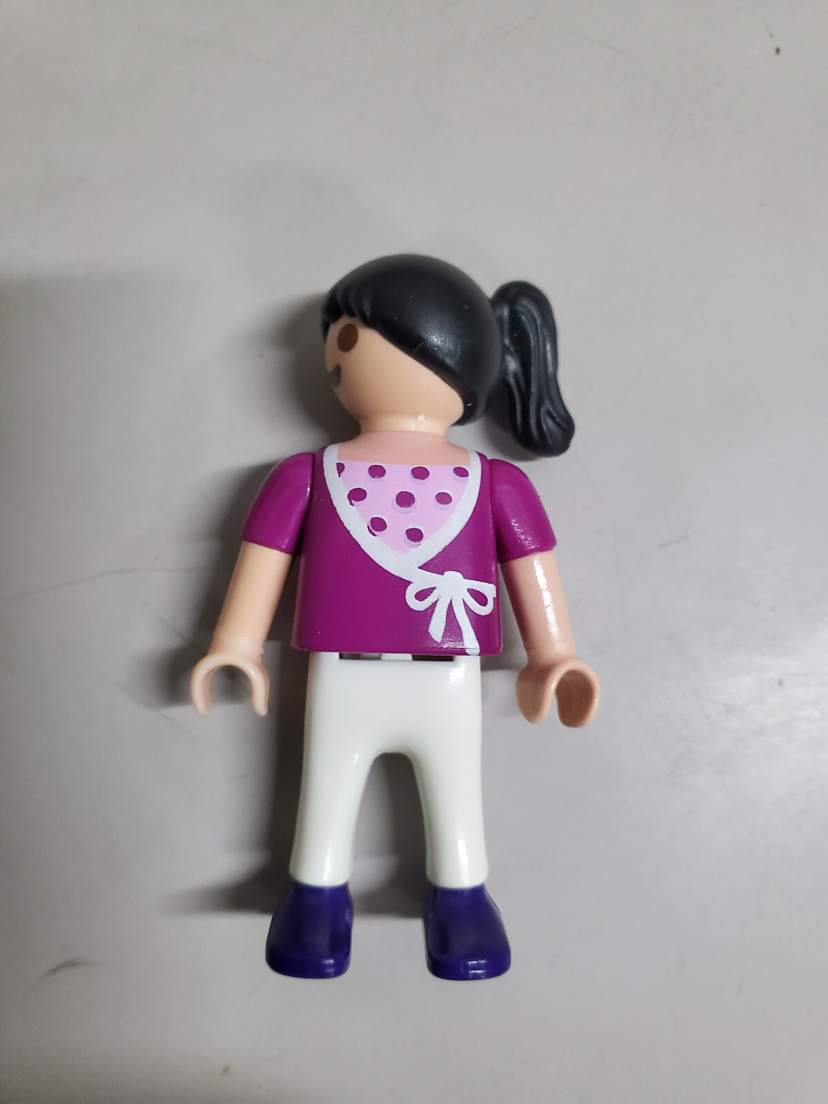 多彩なフィギュアと小物セット　geobra playmobile 25 Piece Lot Assorted Vintage 1974 Geobra Playmobil Figures