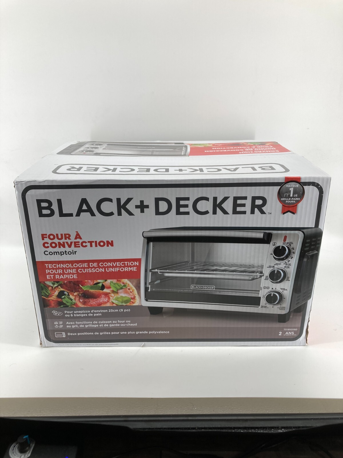 BLACK+DECKER TO1950SBD 6-Slice Convection Countertop Toaster