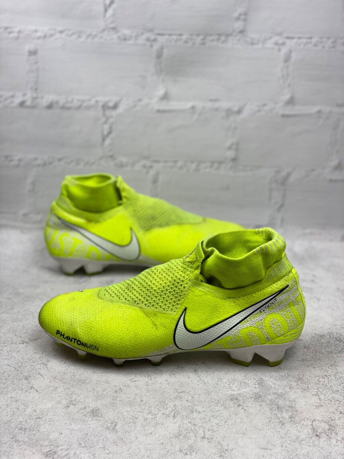 【GINGER掲載商品】 Nike boots football men's Flyknit ACC Cleats Soccer Phantom シューズ