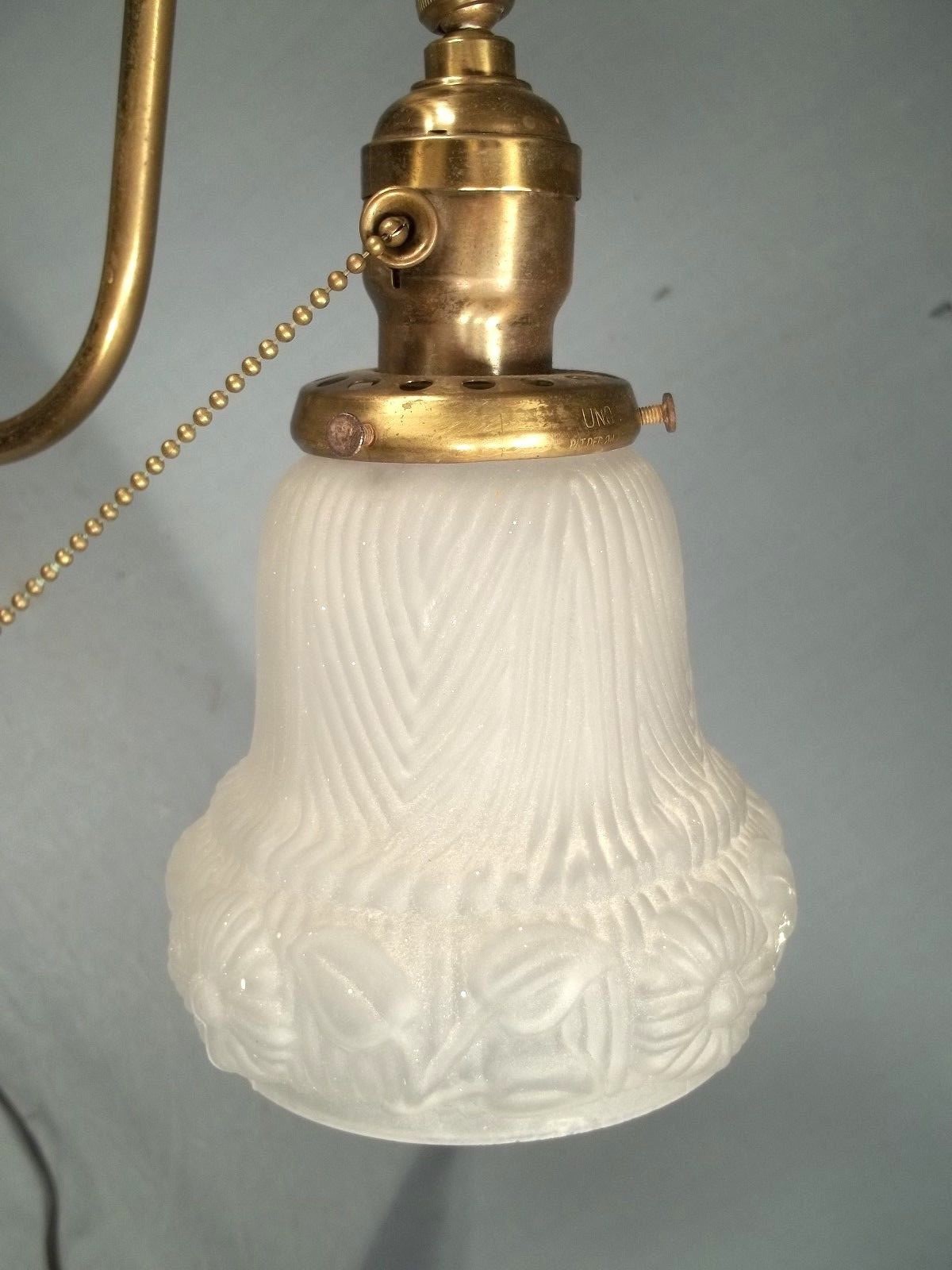 VINTAGE MID CENTURY 1950's BRASS+MARBLE DOUBLE SOCKET GLASS SHADE LAMP
