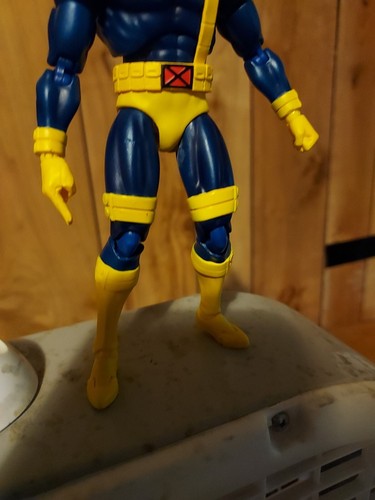MAFEX No.099 X-MEN Cyclops COMIC Ver. 160mm Action Figure MAFEX No.099 X-MEN Cyclops COMIC Ver. 160mm Action Figure