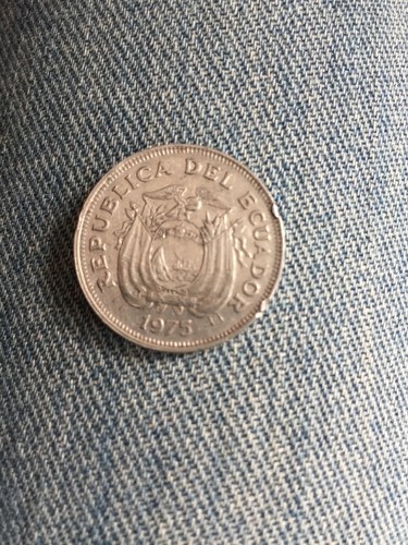 1975 Ecuador 1 Sucre  Coin     F202