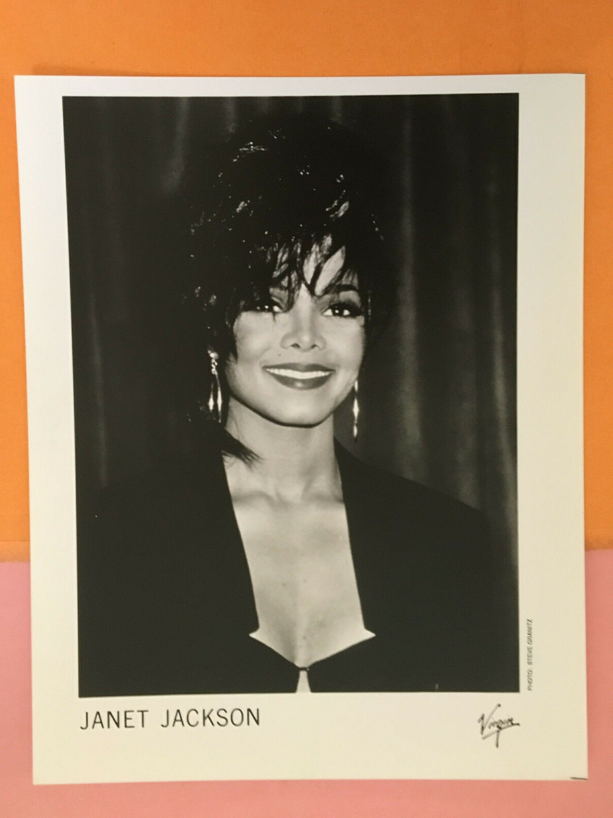 ジャネット・ジャクソン直筆サイン入り　超大型写真… ジャネット・ジャクソン直筆サイン入り超大型写真…Janet Jackson