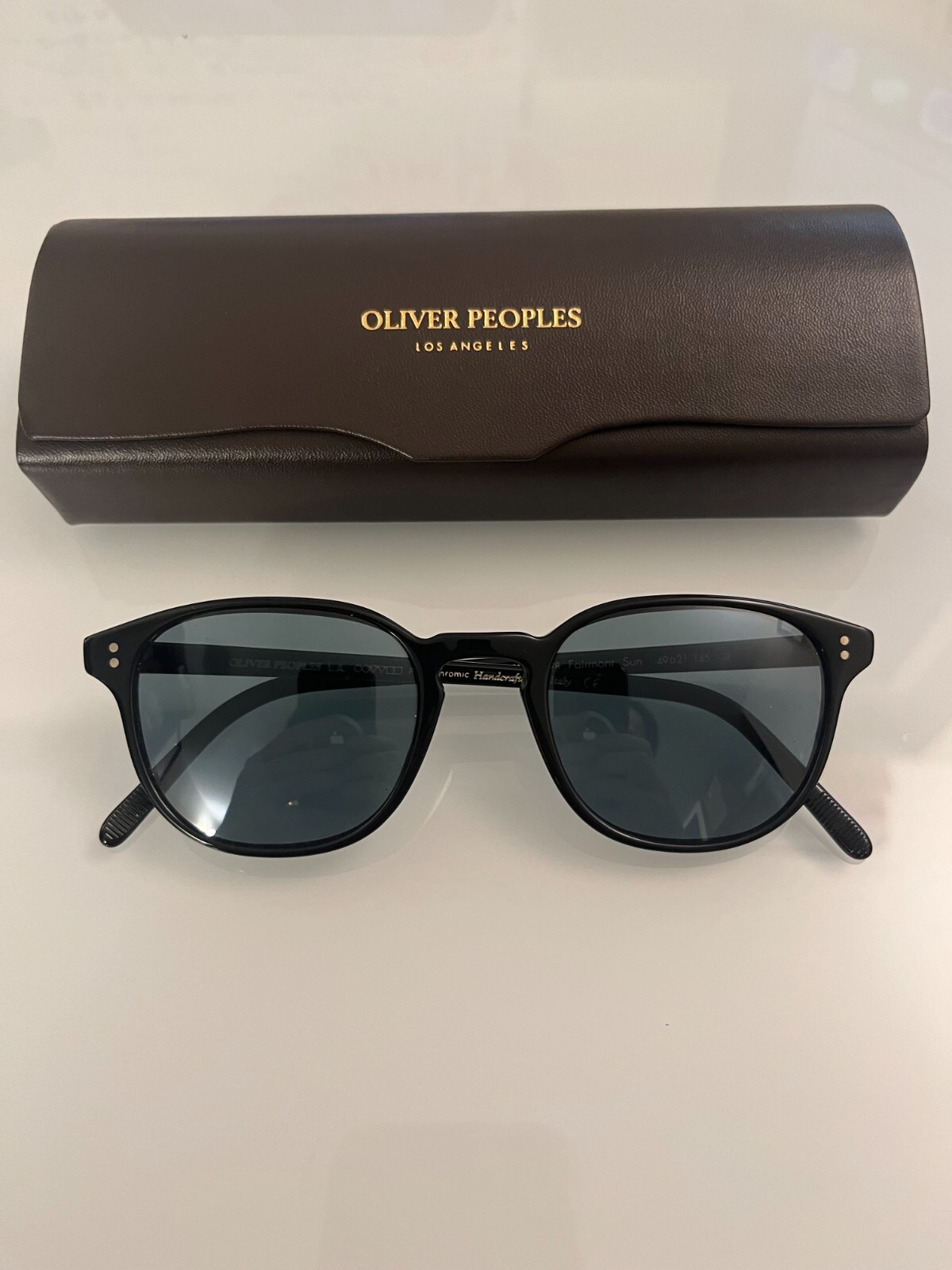 Pre-owned Oliver Peoples Fairmont 49mm Sun In Black Blue Photocromic Msrp$486