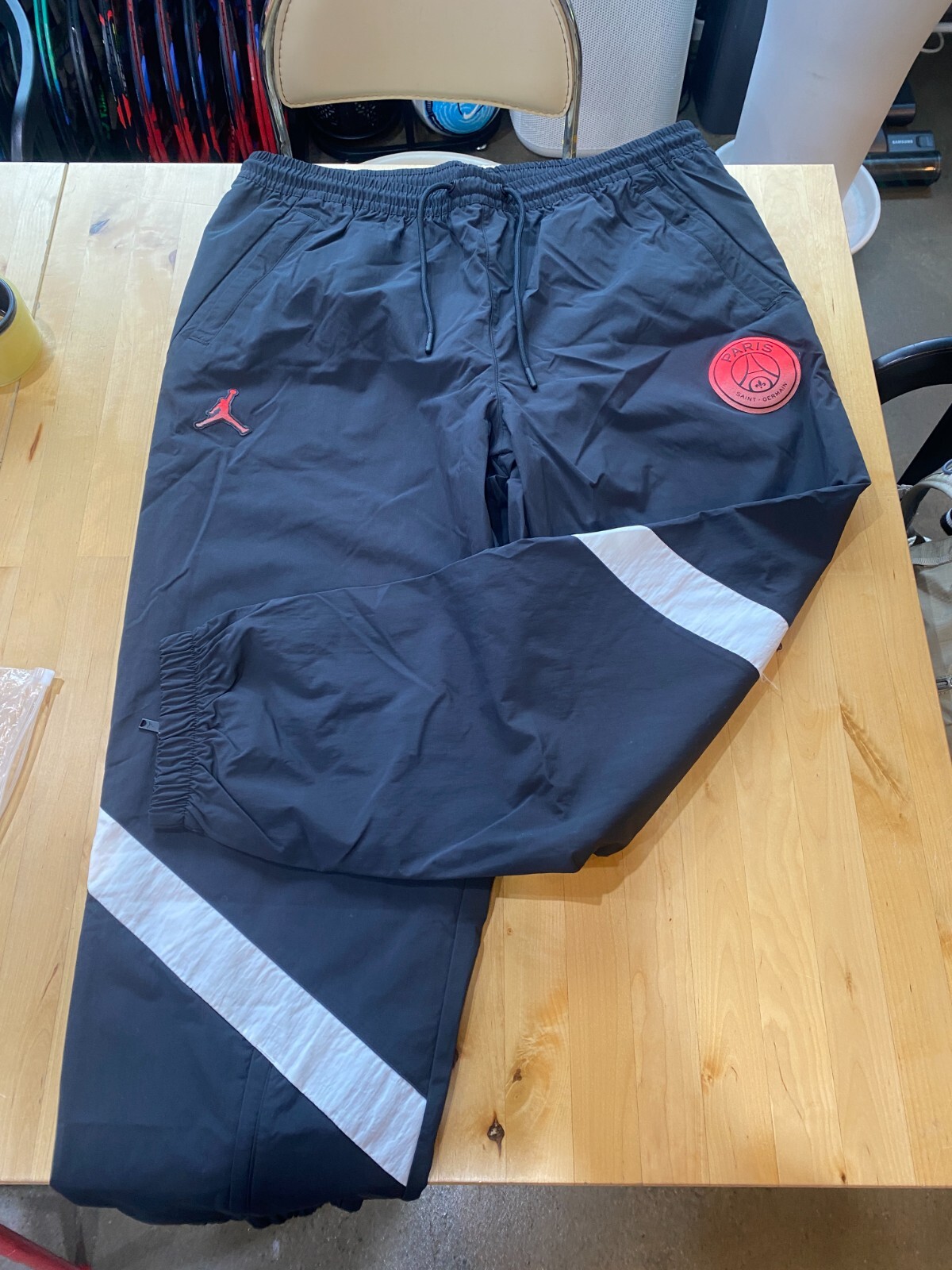 MALBON NIKE マルボン ナイキ PANTS NAVY 34×32 Size M $110 Nike Air Max Sportswear Woven Lined Pants BINARY