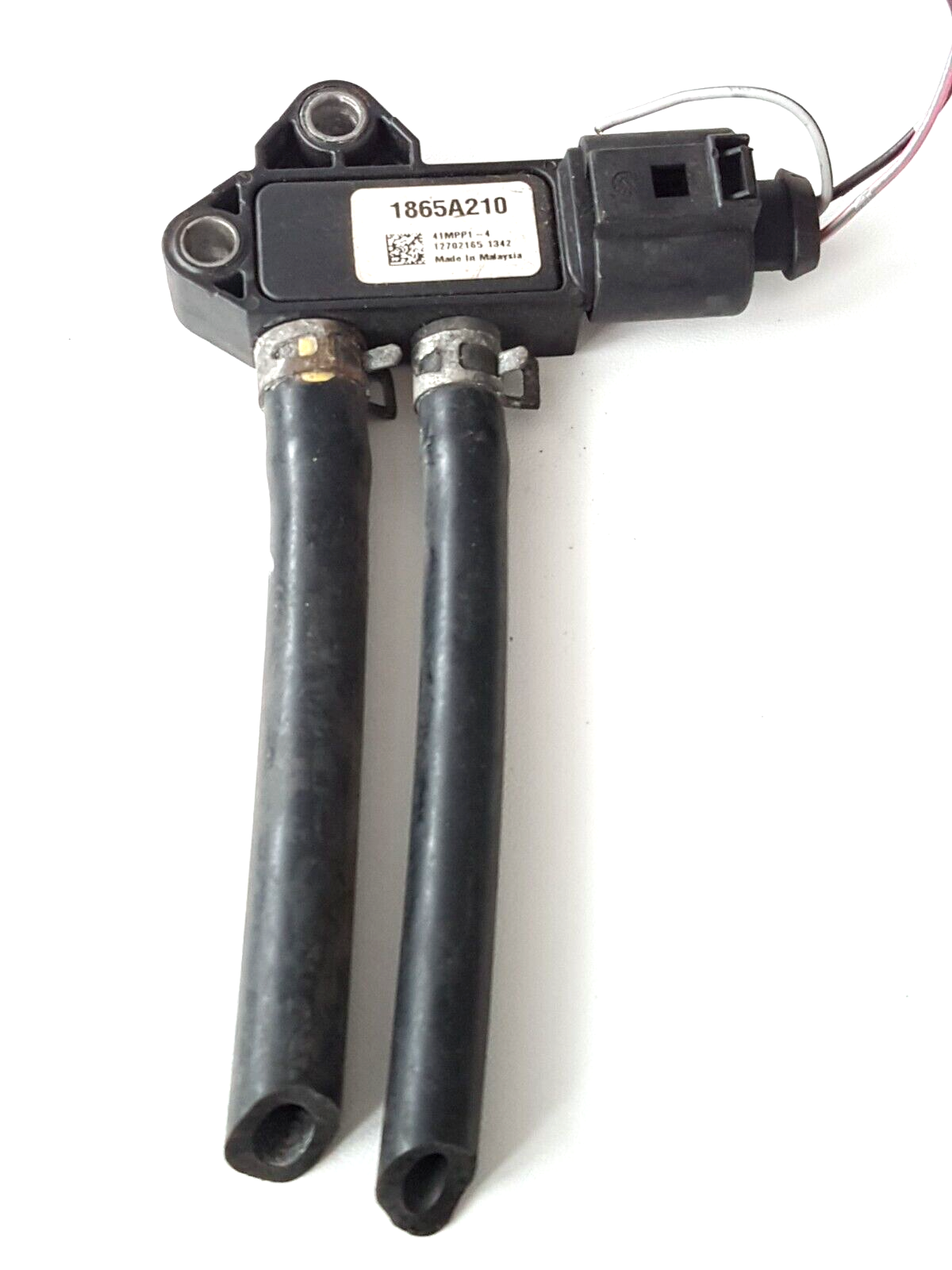 mali1107  NEW GENUINE/ OEM 1865A374 ENG CONTROL BOOST SENSOR for