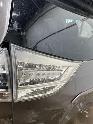 11 12 13 14 15 16 17 18 19 20 TOYOTA SIENNA Tail Light Assembly Driver Side Left