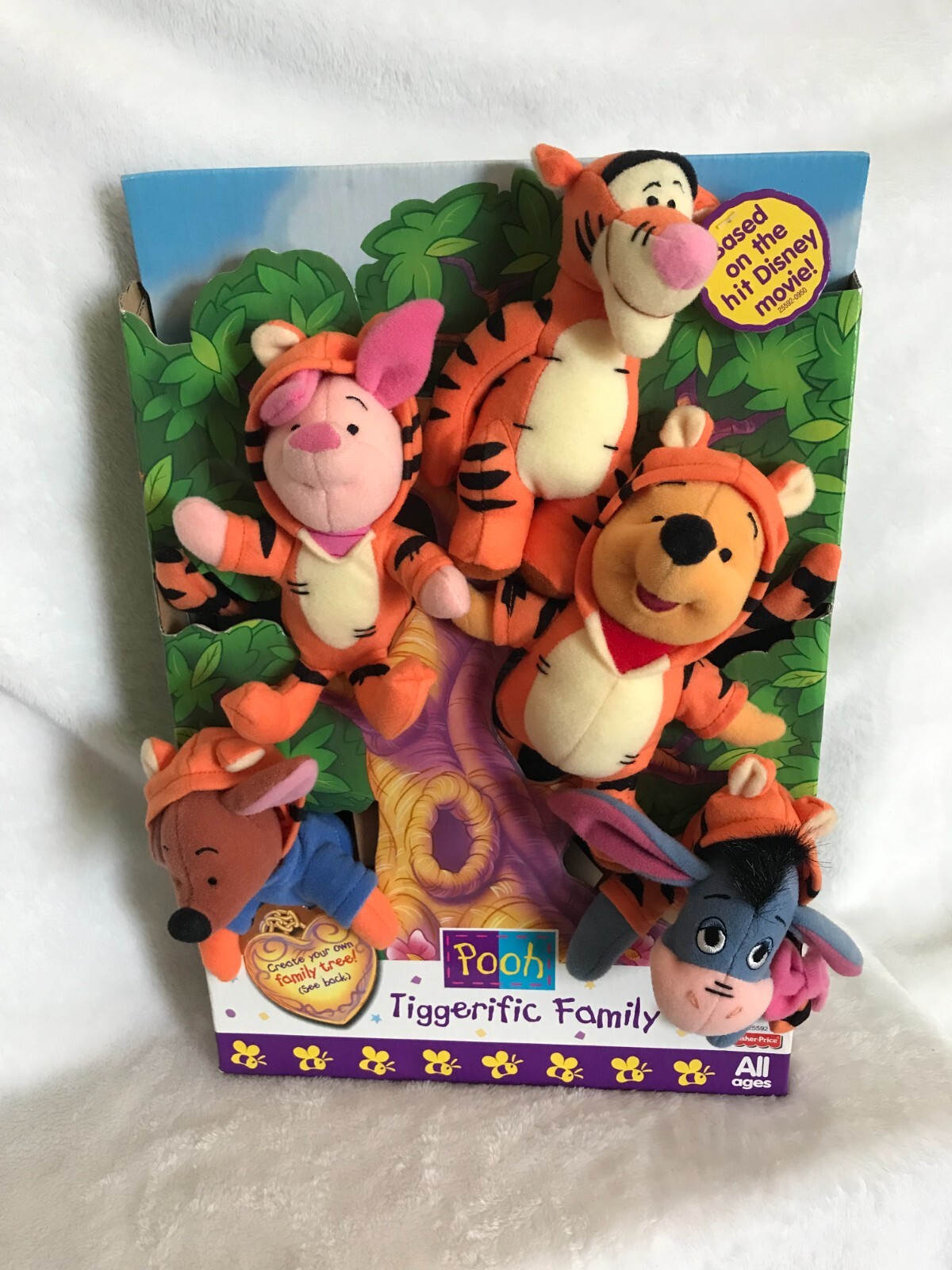 familiar - pooh $_57.JPG?set_id=880000500F
