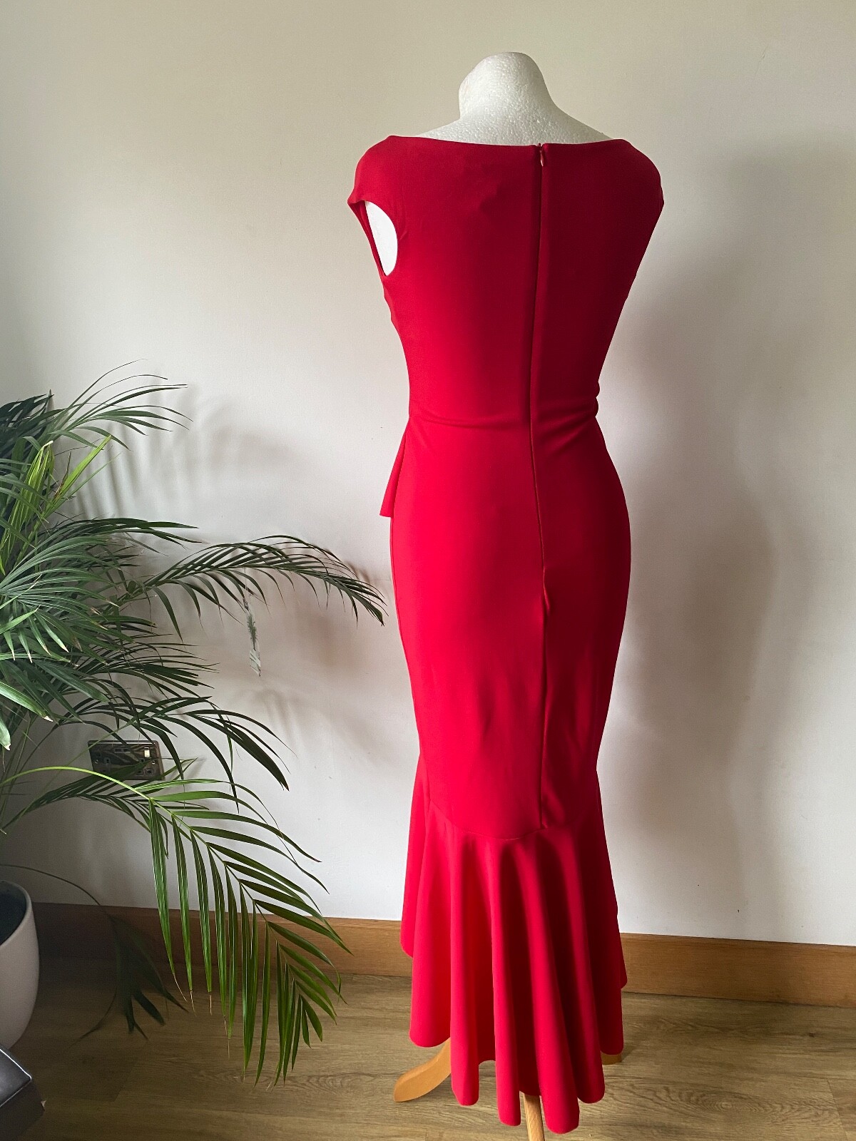 City Goddess OFF THE SHOULDER Mermaid Mixi Length Size 8 Red - Picture 3 of 4
