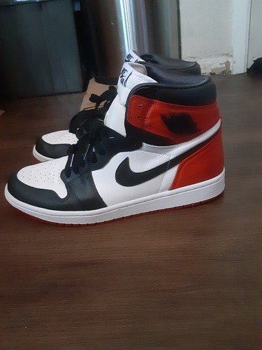 jordan 1 womens satin black toe