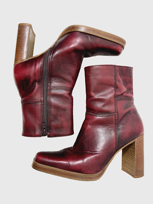 Vintage Candies Y2K Chunky Leather Heeled Boots Burmished Red Size 6 RARE