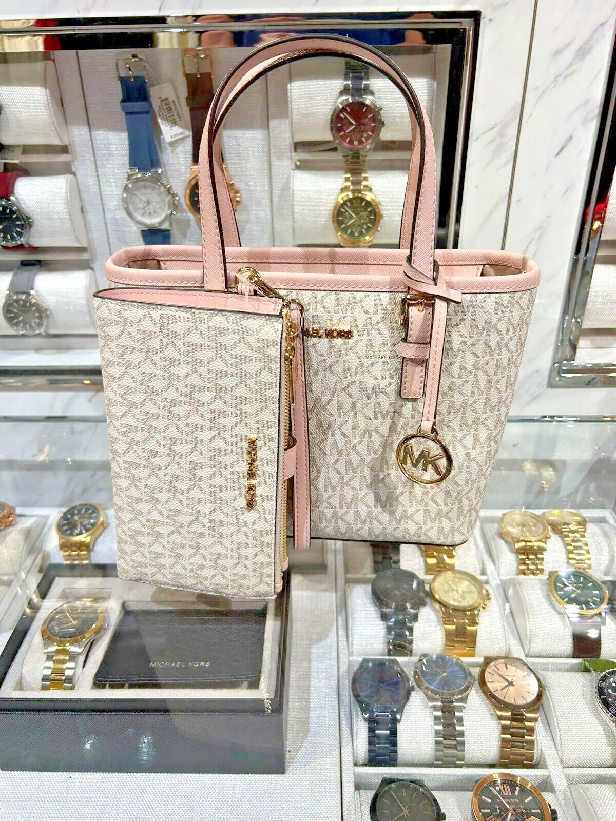 ミゲ Michael Kors Jet Set Travel XS Tote Handbag + Double Zip Wallet