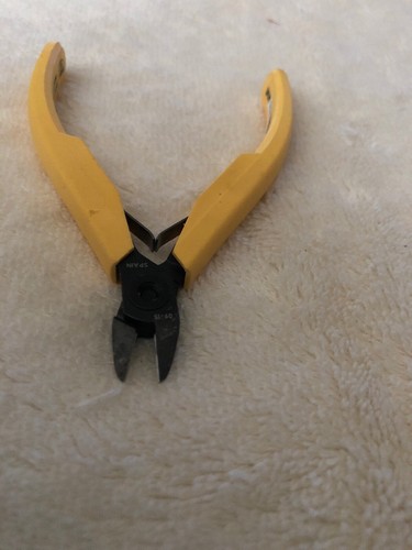 LINDSTROM 8141 DIAGONAL CUTTING NIPPER FLUSH CUT PRECISION WIRE CUTTER