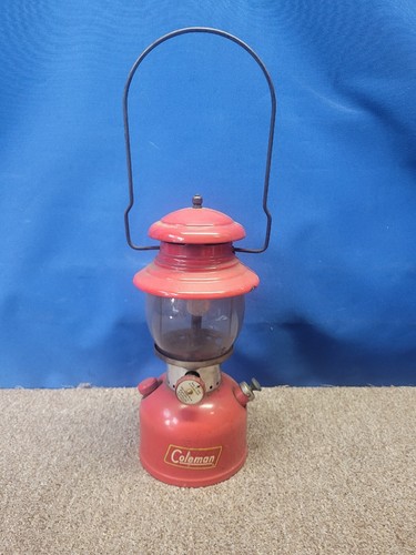Vintage Coleman Model 200A Lantern Red Single Mantle 9/57