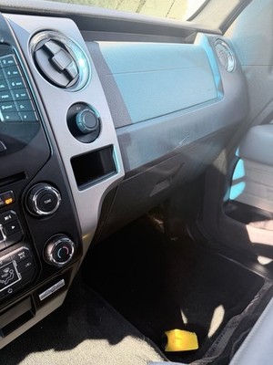 image 12 of interior