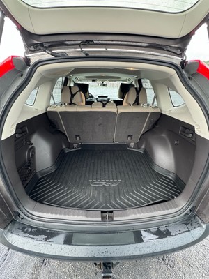 image 12 of interior