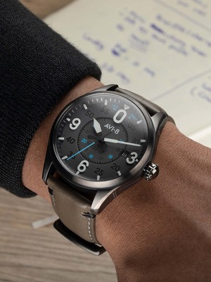 Pre-owned Avi-8 Spitfire Smith Automatic Salisbury Watch - Brand