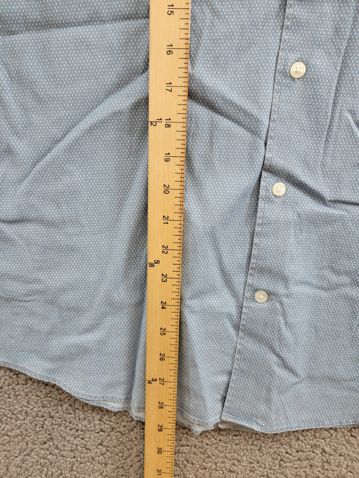 Tommy Hilfiger Regular-Fit Untucked Length Dress Shirt Men's L 16-16.5 32-33 - Picture 8 of 18