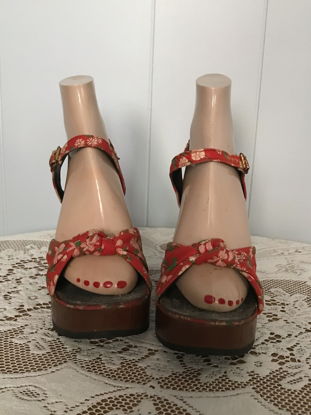 Platform Shoes Red Floral Wedge Heel Festival Boho Vintage Vtg 7 1/2 - 8