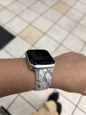 Apple Watch Series 9 - GPS + GSM Cellular 45mm Smart Watch Apple Watch Series 9 - GPS + GSM Cellular 45mm Smart Watch