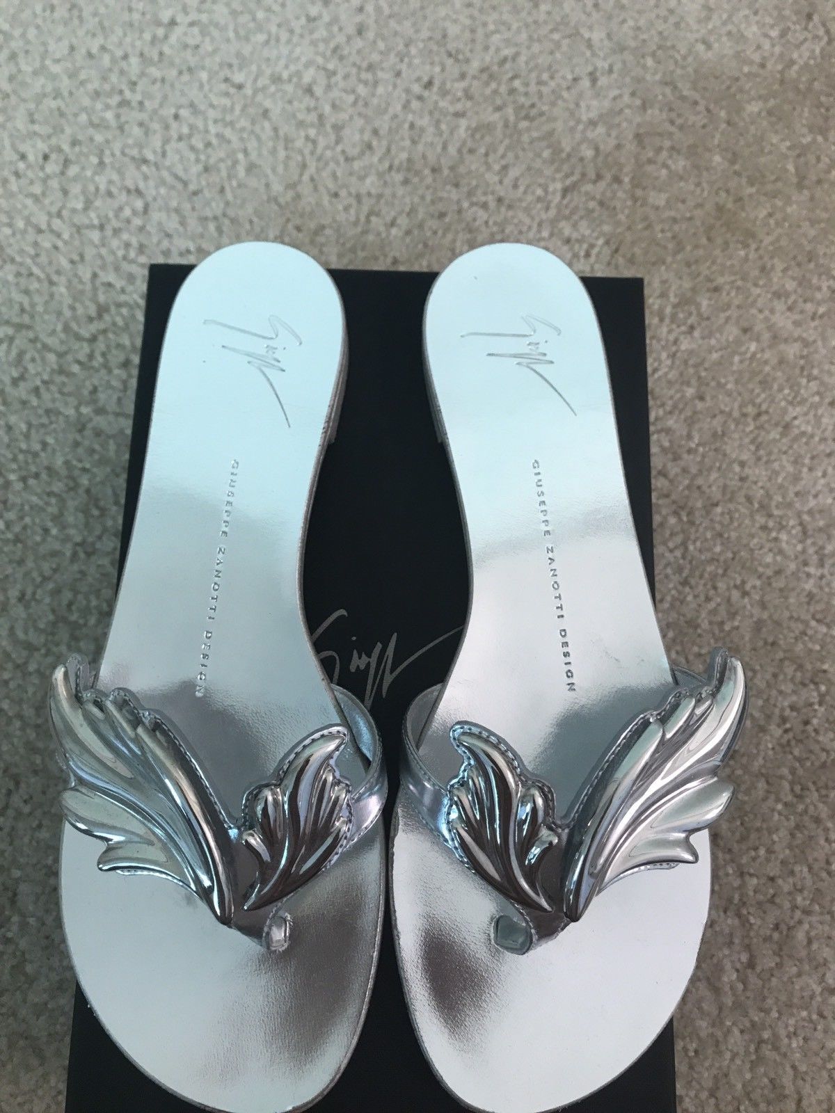 New Authentic Giuseppe Zanotti Silver Cruel Wing Flat New Authentic Giuseppe Zanotti Silver Cruel Wing Flat