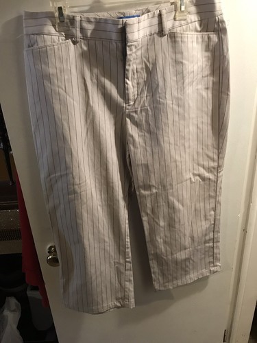 Ladies Dockers tan/black pinstripe casual capri size 14