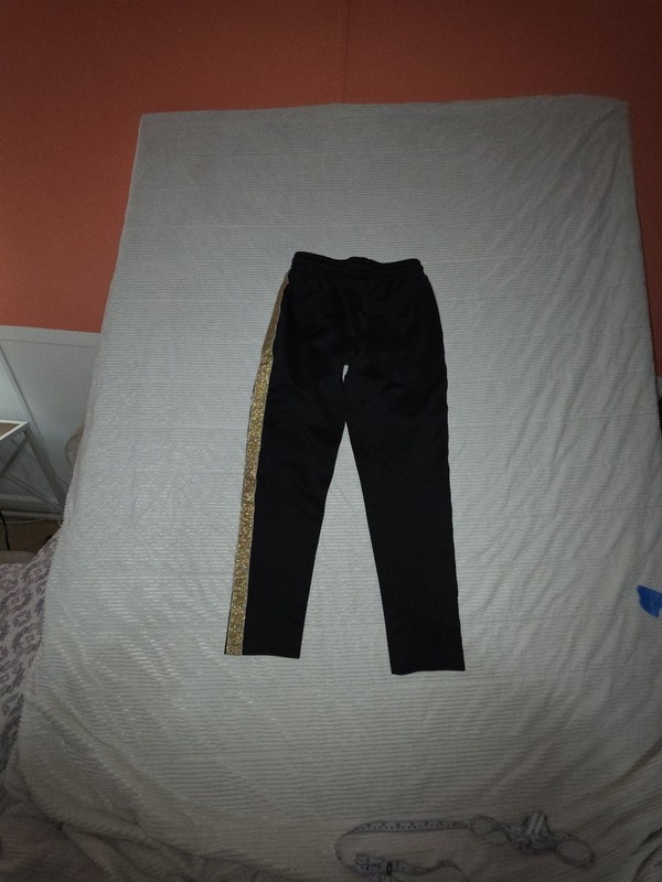 Picture 2 of 4