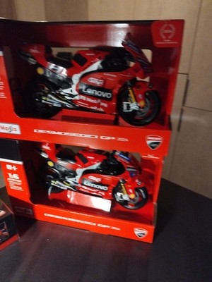 Foto dell'oggetto di un acquirente verificato