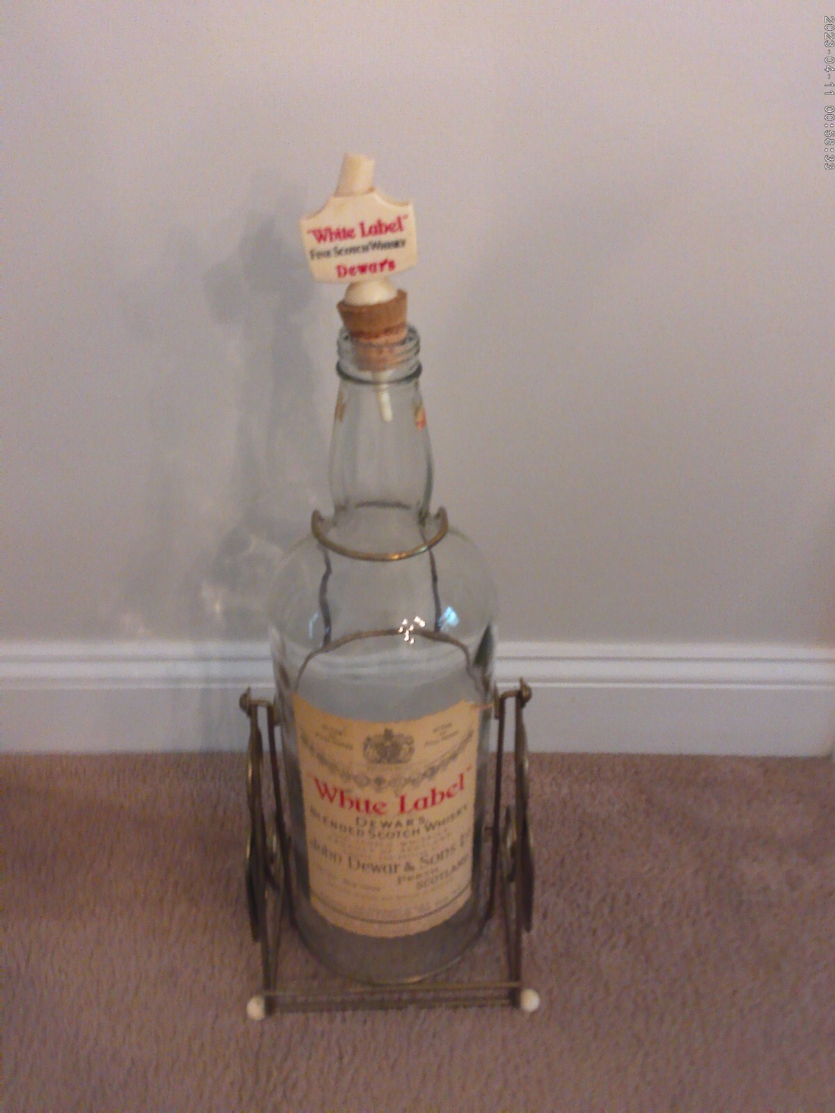 VINTAGE WHITE LABEL DEWAR'S BLENDED SCOTCH WHISKEY 1 GALLON