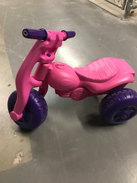 scuttle bug trike big w